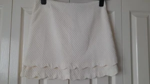 Fashon Union - Ladies Short Skirt, Cream, Lined, Size 12 Length 15.5 inches - Picture 1 of 2