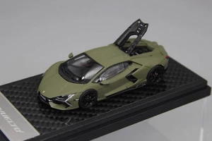 LCD 1/64 Escala Lamborghini Revuelto Verde Diecast Coche Modelo Juguete Regalo Nuevo en Caja - Imagen 1 de 7