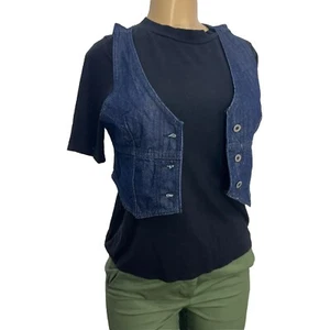 Free People Denim Crop Indigo Vest Womens Size 2 Casual Top V Neck 3 Button $198 - Picture 1 of 18