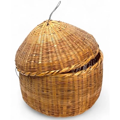 Antique Vintage Bamboo Woven Wicker Basket With Removable Lid Lidded Med Size - Изображение 1 из 4