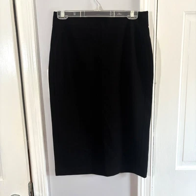 Saia lápis Vince Camuto feminina pequena preta elástica cintura carreira midi - Imagem 1 de 4