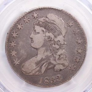 Medio dólar busto tapa 1833., graduación profesional F-15., pegatina CAC verde., tienda #GHR011 - Imagen 1 de 3