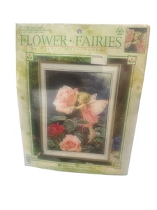 Kit de punto de cruz Flower Fairies The Rose Fairy 5517 de Cicely Mary Barker - Imagen 1 de 1