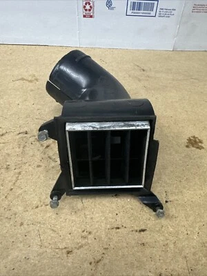 OEM GM 6273315 1973-1987 GMC CHEVROLET 10 20 30 TRUCK BLAZER A/C LH VENT HOUSING - Image 1 of 4