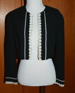 AUTH. CHANEL VINTAGE EMBROIDERED BLACK & WHITE BOLERO JACKET WOMEN SZ 44 *GUC* - Picture 1 of 14