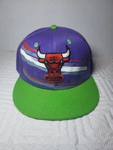 Raro cappello snapback Chicago Bulls Joker tema colore legno duro classici - Foto 1 di 5