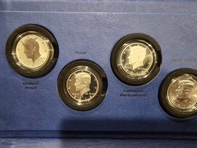 Коллекция серебряных монет полдоллара с изображением Кеннеди 50-я годовщина монетного двора США - набор из 4 - Изображение 1 из 2