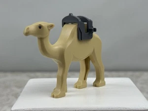 LEGO Tan Camel with Black Eyes and White Pupils - 88291c01pb01 7573 NEW - Picture 1 of 9