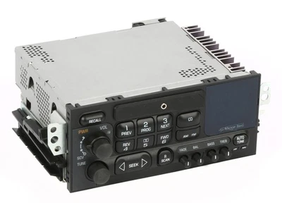 2002 雪佛兰 Express 2500 卡车和厢型车调幅调频收音机带 CD 控制 — 第 1/4 张图片