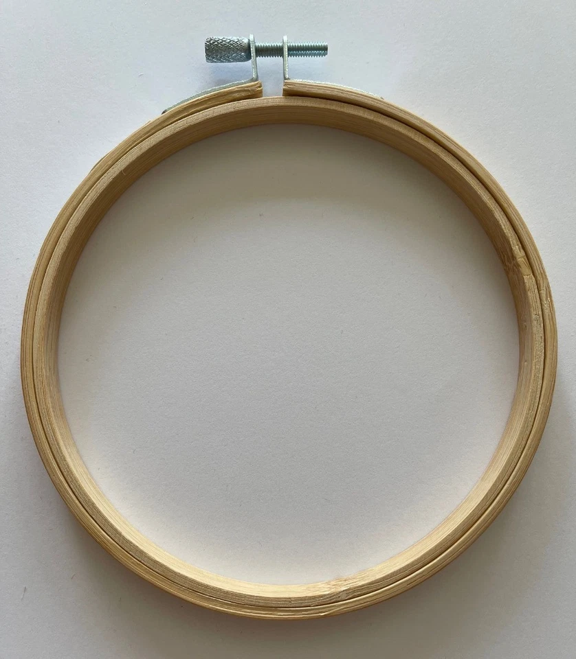 Siesta Frames Bamboo Embroidery Hoop 5'' / 12.5 cm - Image 1 of 1