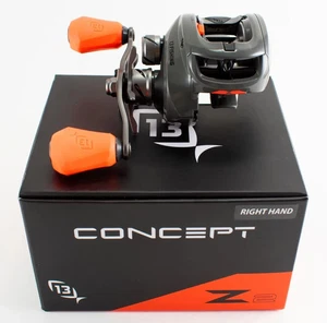Carrete fundido 13 Fishing Concept Z-2 SLD-mano derecha 8,3:1-ZSLD2-8,3 RH ~ NUEVO en caja - Imagen 1 de 2