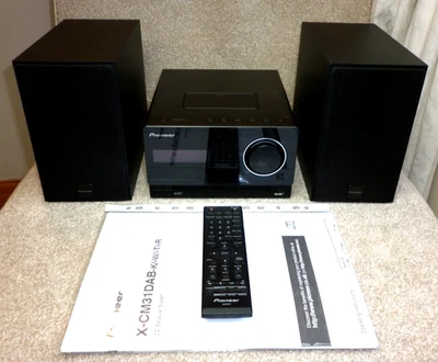 Pioneer X-CM31DAB Micro System with CD-MP3/FM-DAB+/iPod Dock/AUX/USB & Speakers - Image 1 of 4