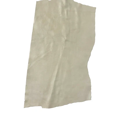 Sucata de couro bovino grão superior premium tamanho 12” L x 22” A bege claro francês - Imagem 1 de 3