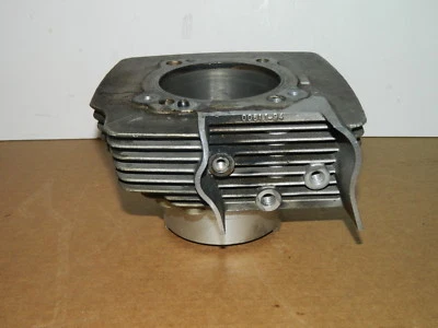 Цилиндровый ствол вертикального двигателя Ducati 1000SS GT S2R 1000 Paul Smart Monster 2 В - Изображение 1 из 3