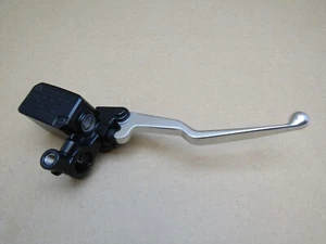 Aprilia SR GT 200 2023 right brake master cylinder (14142) - Picture 1 of 6