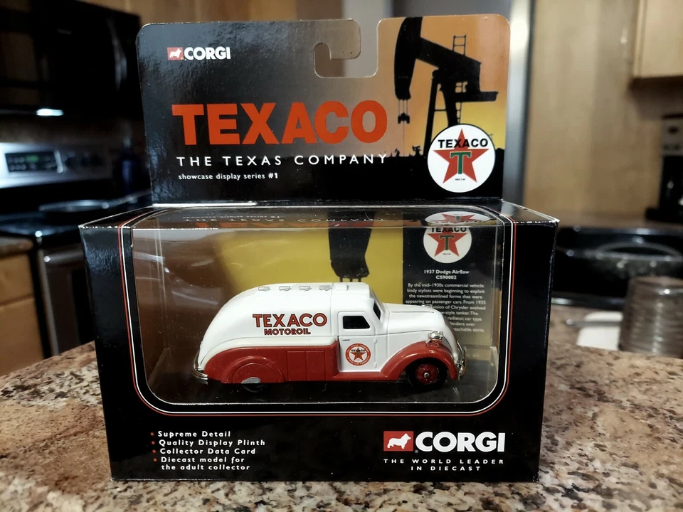 Corgi Texaco Motoroil Showcase Series No1 Diecast 1937 Dodge Airflow CS90002 Nr