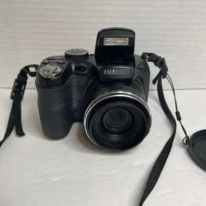 Fujifilm FinePix S Series S1800 12 MP Digital Camera 2GB SD Card Black Tested - Picture 1 of 13