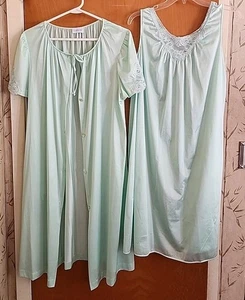 NUEVO Conjunto de 2 piezas de lencería de nailon verde menta hecho en EE. UU. Lorraine de colección talla grande - Imagen 1 de 15