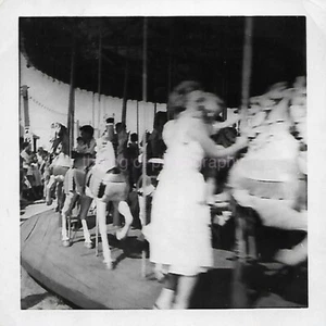 FOTOGRAFÍA VINTAGE ENCONTRADA DEL SIGLO XX instantánea en blanco y negro ORIGINAL 55 43 P - Imagen 1 de 1