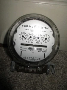 Vintage GE Single Phase Watthour Electricity Meter I-50-A Model AR272 Untested b - Picture 1 of 4