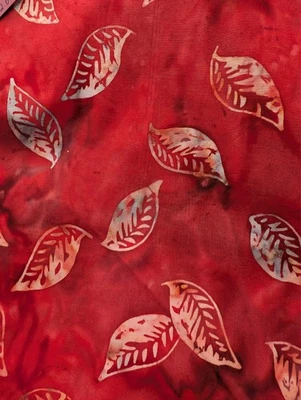 Batik Multi Hojas en Tela Roja 100% Algodón 7 yardas Foto 1 de 2