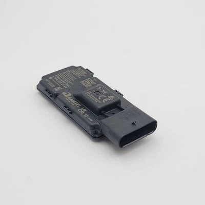 Amplificador de antena Mercedes-Benz GLC X254 2024 Foto 1 de 4