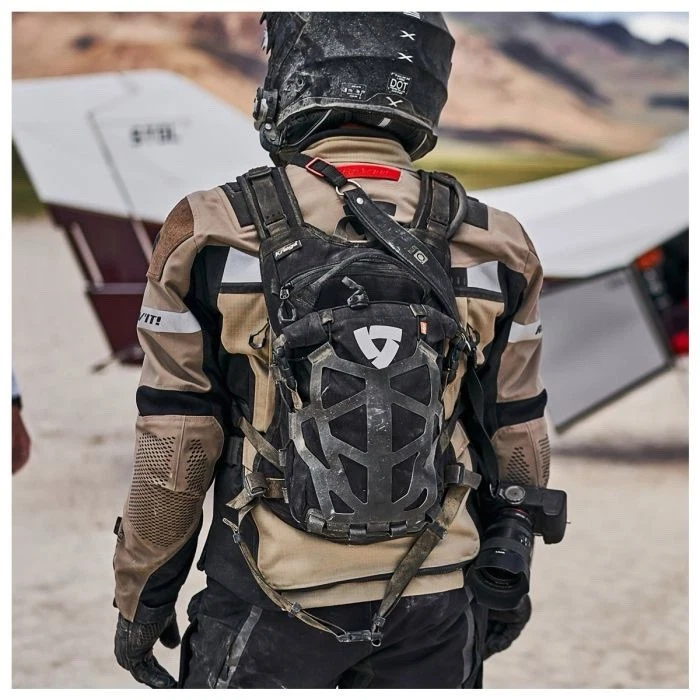 Kriega Backpack Trail 9 Litre Black - Image 1 of 3