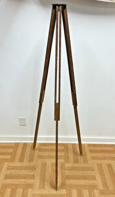 Trípode de madera vintage decoración rústica luz de tránsito soporte encuesta industrial principios de 4' Foto 1 de 4