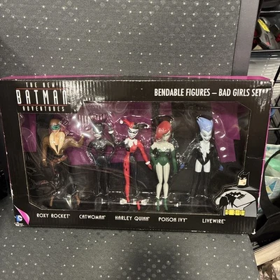 Batman Adventures - Bad Girls Set - Bendable Figures - Set of 5 - Image 1 of 2