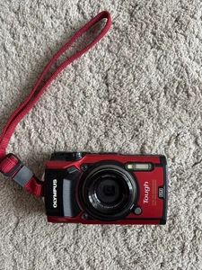 Olympus Tough TG-5 Camera, Waterproof, Red Colour, 12mega Pixels - Picture 1 of 8