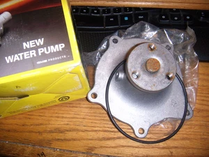 GMB 120-1270 Engine Water Pump For Select 90-00 Chrysler Dodge Plymouth Models - Picture 1 of 3