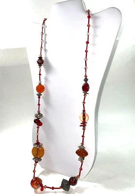 Collar largo con cuentas de vidrio artístico Treska tono otoño bohemio firmado Foto 1 de 4