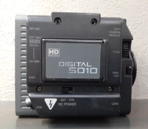 Panasonic System 5010 Digital Video Camera WV-D5010 HD - Picture 1 of 4