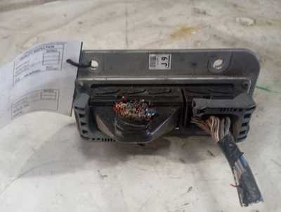 Engine ECM Air And Fuel Control Engine Mounted 4.0L Fits 08-14 TUNDRA 3809888 - Imagem 1 de 4