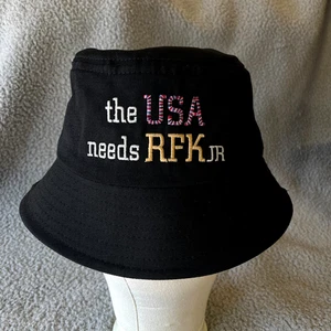 The USA Needs RFK Jr. Bucket Hat Hombres Mujeres Negro Bordado - Imagen 1 de 9