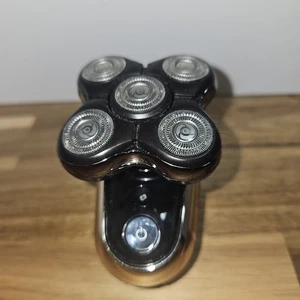 Remington Electric Head Shaver - Picture 1 of 5