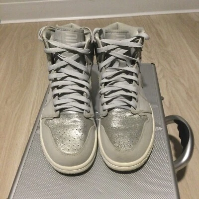 Talla 9.5 - Jordan 1 Retro Alto Plata 25 Aniversario 2010 Foto 1 de 4