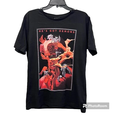 Camiseta de la película Hellboy 2019 promocional Mike Mignola Hes Got Demons talla mediana Foto 1 de 4