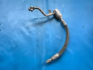 Tubo de aire acondicionado Rover 25 y MG ZR gasolina sin VVC (RQB100180) 2001-2007 - Imagen 1 de 1