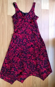Ladies Miller's Dress Sz14 (Poss 12), Red Black Roses Floral, Empire, Below Knee - Picture 1 of 19