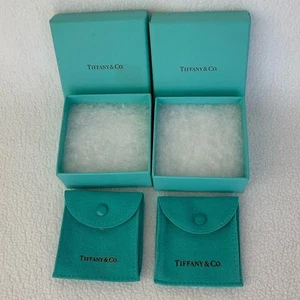2 kleine Tiffany & Co. Boxen mit Druckknopfbeuteln - Bild 1 von 6