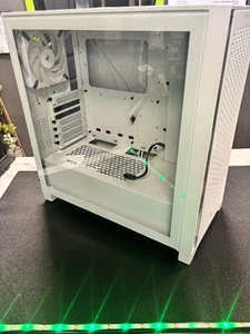 Corsair Vengeance Gaming PC Gehäuse Weiß Mid Tower - Bild 1 von 5