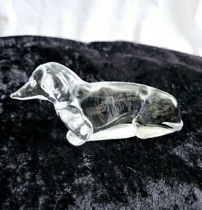 Dachshund Weiner Dog Pet Vintage Crystal Clear Glass Paperweight Figurine Memory - Picture 1 of 5