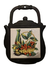 Vintage Decorama Gusseisen und Keramik Untersetzer rustikal Bauernhaus Kirschen Obst - Bild 1 von 6