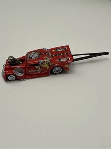 Muscle Machines Nitro Coupe Stinger 1933 Jeep Willys Dragster, 1:64, Red - Picture 1 of 4