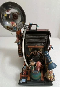 AS-IS ENESCO You Oughta Be In Pictures Folding Camera MUSIC BOX 1990 READ !! - Picture 1 of 11