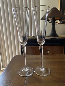 Pair Wedgwood Crystal Champagne Flutes Platinum Silver Lily 10'' Tall - Picture 1 of 11