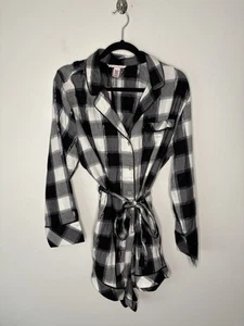 NWT  Victoria's Secret Flannel Black Plaid Romper Pajamas PJ L one piece - Picture 1 of 5