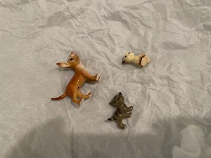 Vintage miniature porcelain dog and 2 cats - Picture 1 of 6