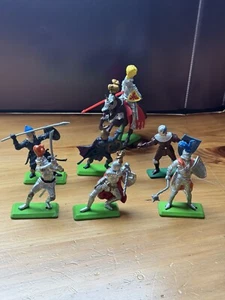 BRITIANS LTD 1971 DEETAIL KNIGHTS SET OF 6 And 1 Starlux Knight - Picture 1 of 22